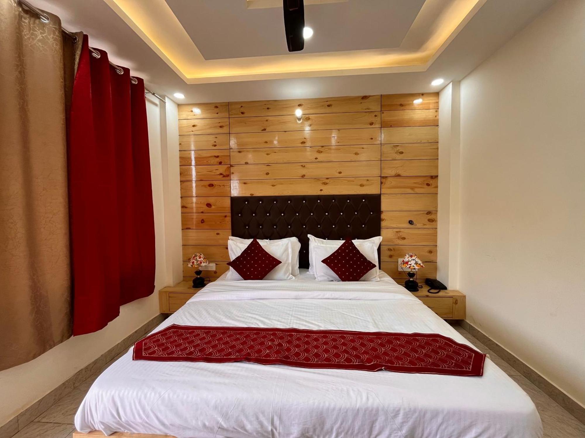 Kamlesh Lodge 巴夫那加尔 外观 照片